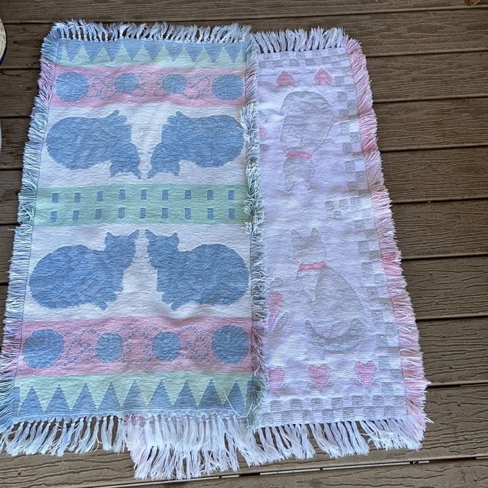 Vintage Tow Bath Rug Mat